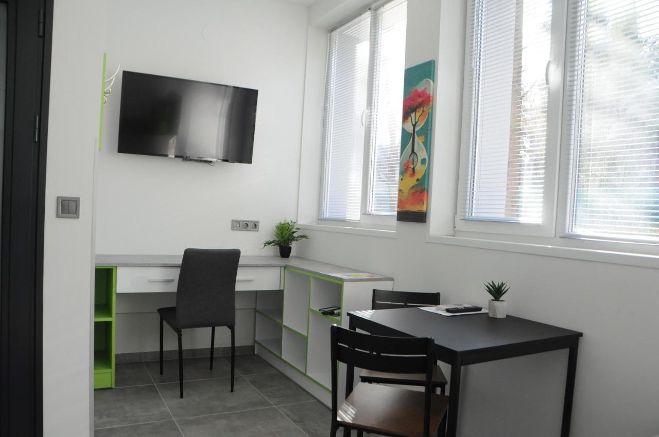 סטרה זגורה Dorm Bg Pet-Friendly Aparthotel מראה חיצוני תמונה