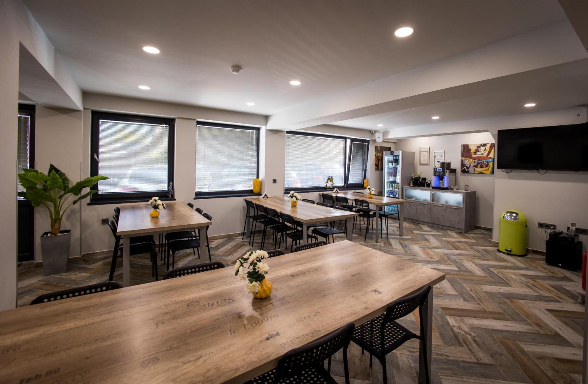 סטרה זגורה Dorm Bg Pet-Friendly Aparthotel מראה חיצוני תמונה